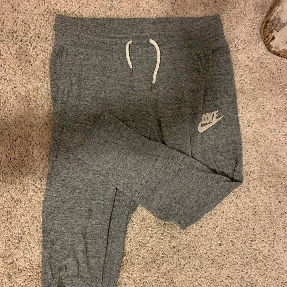 nike sweats